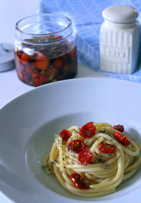 Tomates Cerises Confites L Ail Et Au Thym