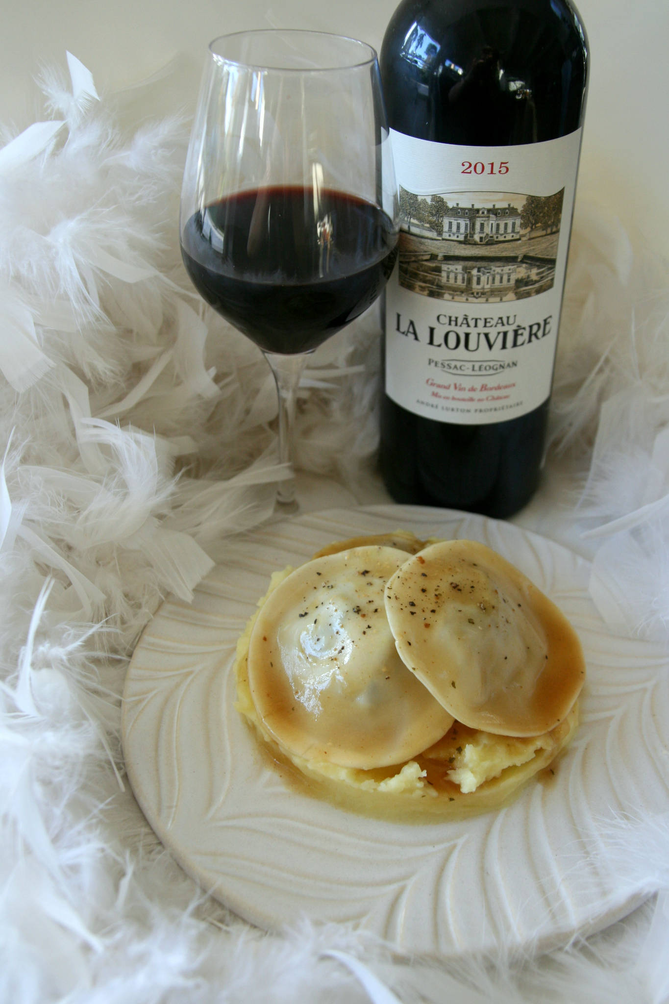 Ravioles de canard au foie gras, Château La Louvière rouge 2015